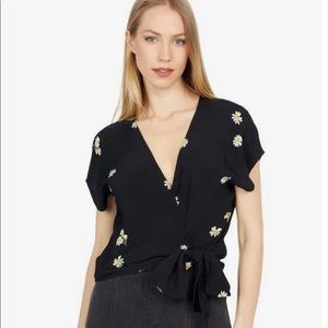NWT Madewell Daisy Print Wrap Top